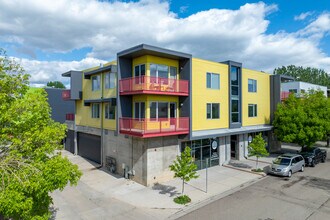 Ionosphere Apartment Complex in Longmont, CO - Foto de edificio - Building Photo