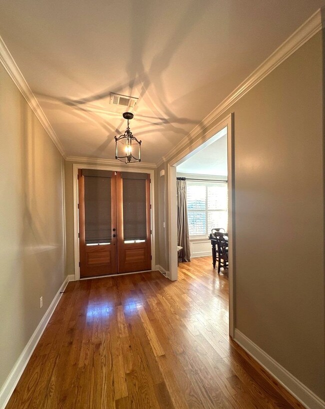 10206 Oak Levee Dr in Lakeland, TN - Foto de edificio - Building Photo