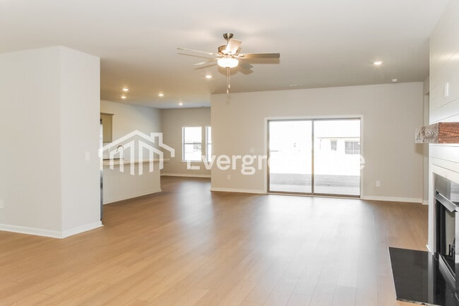 103 Ashby Pond Dr in Harvest, AL - Building Photo - Building Photo