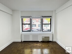 BEEKMAN PLACE in New York, NY - Building Photo - Building Photo