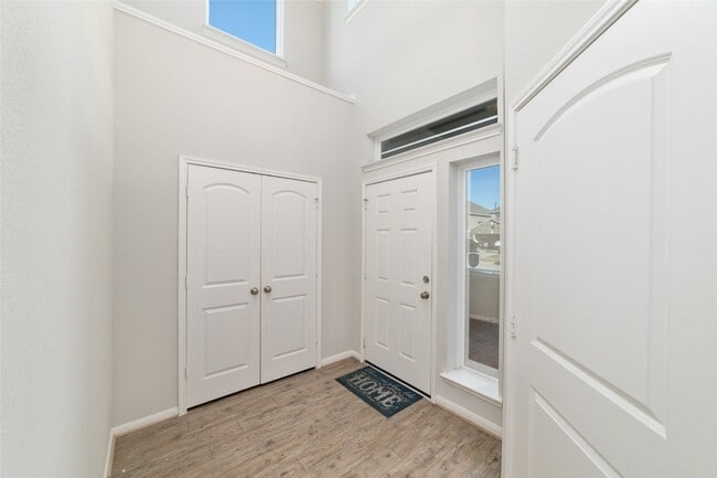 13831 Andover Park Dr