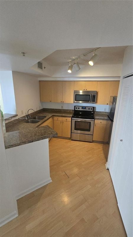 1919 Van Buren St in Hollywood, FL - Building Photo - Building Photo