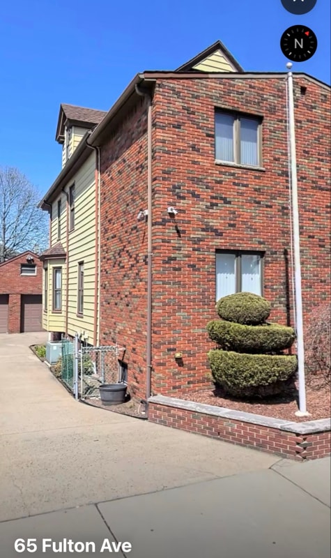 65 Fulton Ave