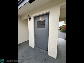 10355 NW 35th St in Coral Springs, FL - Building Photo - Building Photo