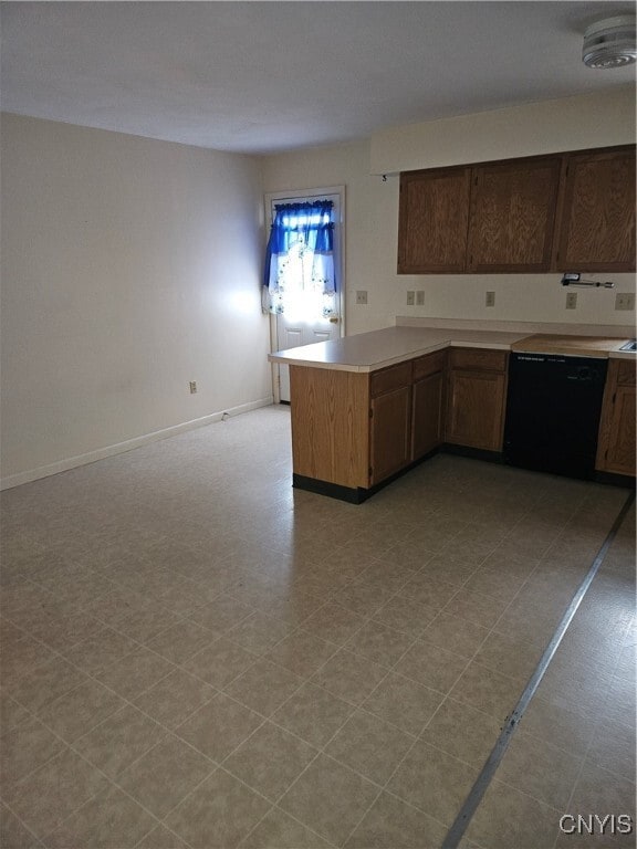 property at 290 Duer St