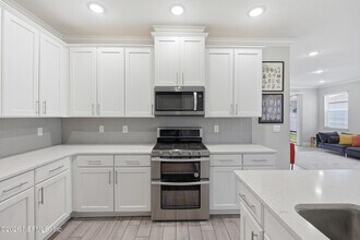 172 Creekmore Dr in St. Augustine, FL - Building Photo - Building Photo
