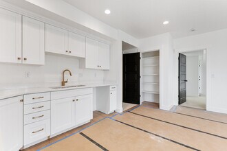 3994 N 900 W in Highland, UT - Building Photo - Building Photo