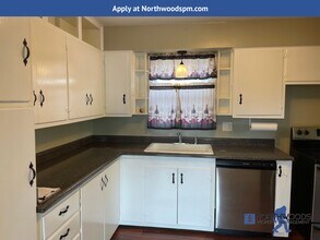 32 Lincoln St in Medford, OR - Building Photo - Building Photo