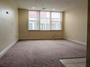 22 Pearl St, Unit 3 in Cambridge, MA - Foto de edificio - Building Photo