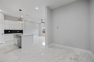 4424 Fatima Dr in Irving, TX - Building Photo - Building Photo