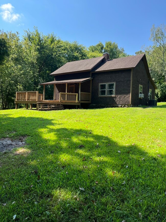 property at 1415 Gholson Rd