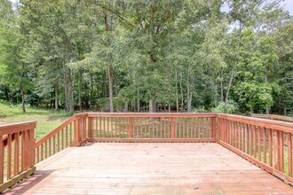 1168 Freedom Dr in Clarksville, TN - Building Photo - Building Photo