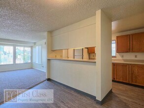 4756 SW Murray Blvd in Beaverton, OR - Building Photo - Building Photo