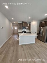 1006 Winding Spg Dr in Mebane, NC - Building Photo - Building Photo