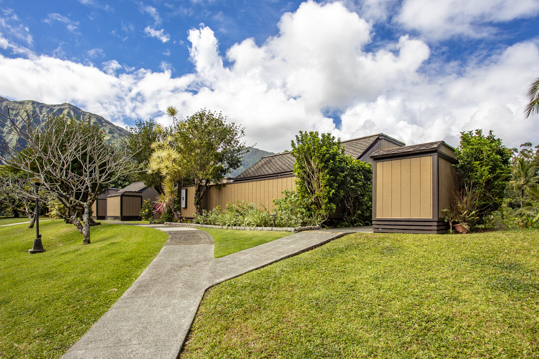 Clubview Gardens in Kaneohe, HI - Building Photo