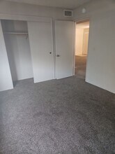 337 S Sunset St in Ridgecrest, CA - Building Photo - Building Photo