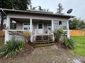 10440 SW 80th Ave in Portland, OR - Building Photo