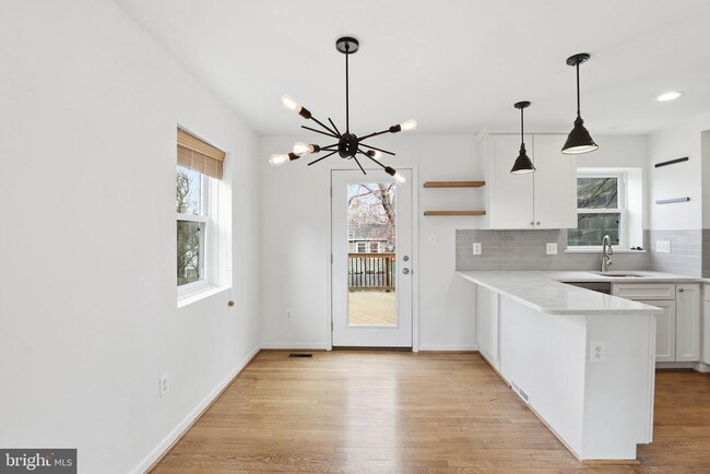 2306 Riverview Terrace in Alexandria, VA - Building Photo - Building Photo