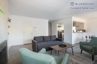 328 Bryant St in Palo Alto, CA - Building Photo - Building Photo