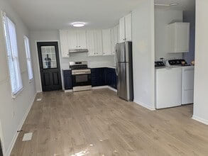 603 Kingston Dr in Romeoville, IL - Foto de edificio - Building Photo