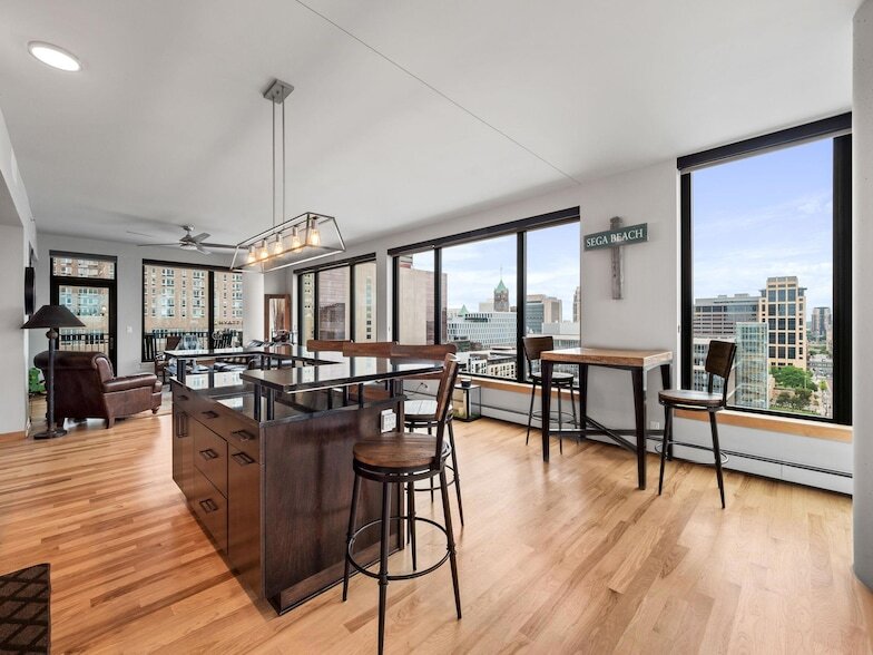 740 Portland Ave, Unit 6507 in Minneapolis, MN - Building Photo