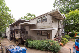 886 St Charles Avenue Apartments