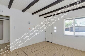 3048 N Sparkman Blvd in Tucson, AZ - Building Photo - Building Photo