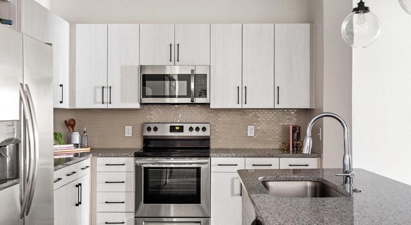 1501 Foxlake Dr in Houston, TX - Building Photo