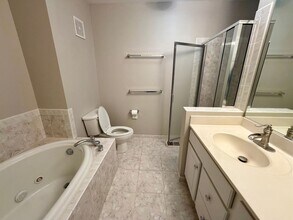 307D Prettyman Dr in Rockville, MD - Building Photo - Building Photo