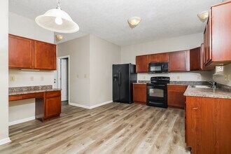 3151 Limber Pine Dr in Whiteland, IN - Building Photo - Building Photo