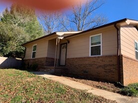 78 Bayless St in Murphy, NC - Building Photo
