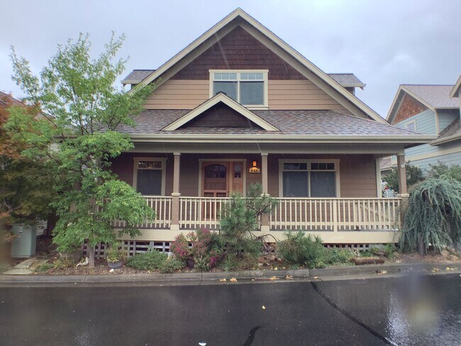 property at 846 Blackberry Ln