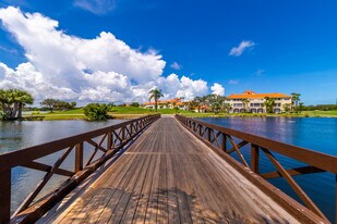 5060 Harmony Cir in Vero Beach, FL - Building Photo