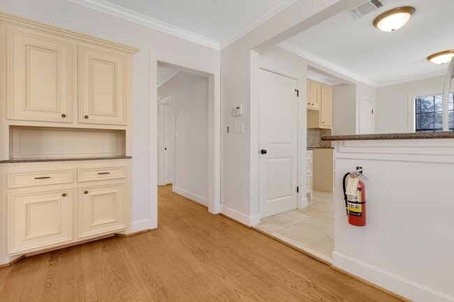 property at 2306 Blodgett St