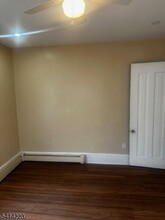 12 Hawthorne Ave in East Orange, NJ - Building Photo - Building Photo