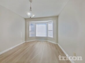 5095 Glendora Dr in Powder Springs, GA - Foto de edificio - Building Photo