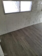 301 Lance Ave in North Las Vegas, NV - Building Photo - Building Photo