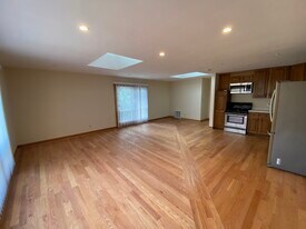 1205 N Harlem Ave, Unit 1 in Oak Park, IL - Building Photo