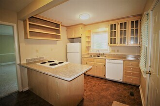 3927 Strawberry Plains Rd in Williamsburg, VA - Building Photo - Building Photo