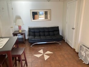 3339 W 39th Ave, Unit NW Denver Carriage House in Denver, CO - Building Photo - Building Photo