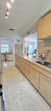 932 15th St in Miami Beach, FL - Foto de edificio - Building Photo