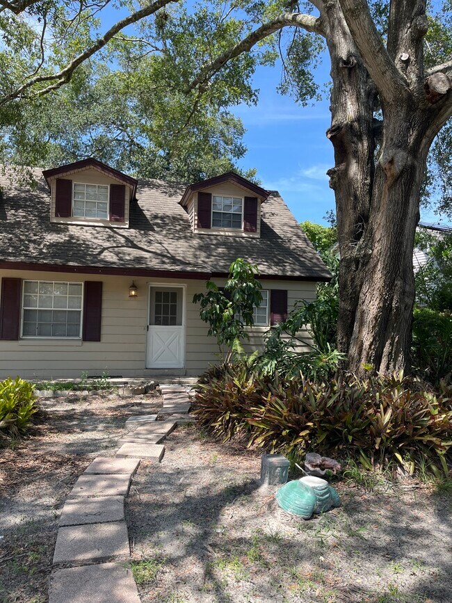1201 Reams St in Longwood, FL - Building Photo - Building Photo
