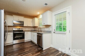 716 Cedar Ln in Springfield, TN - Building Photo - Building Photo