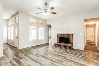 7026 Lo Chalmers Ln in Garland, TX - Building Photo - Building Photo