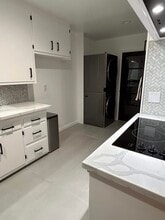 17124 Horace St, Unit 1 in Los Angeles, CA - Building Photo - Building Photo
