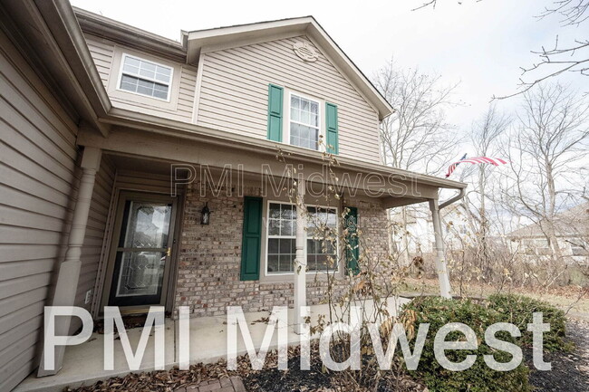 18058 Cristin Way in Noblesville, IN - Foto de edificio - Building Photo