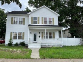 6246 Chesapeake Blvd in Norfolk, VA - Building Photo