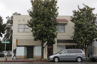 4030-4038 Martin Luther King Jr Way in Oakland, CA - Building Photo - Building Photo