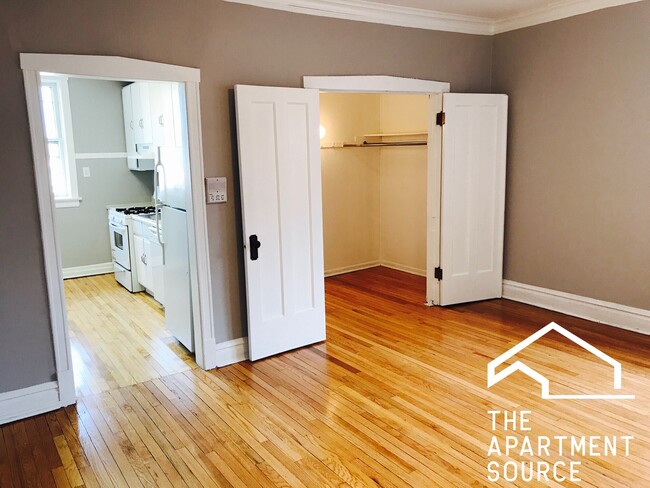 property at 3932 N Keeler Ave