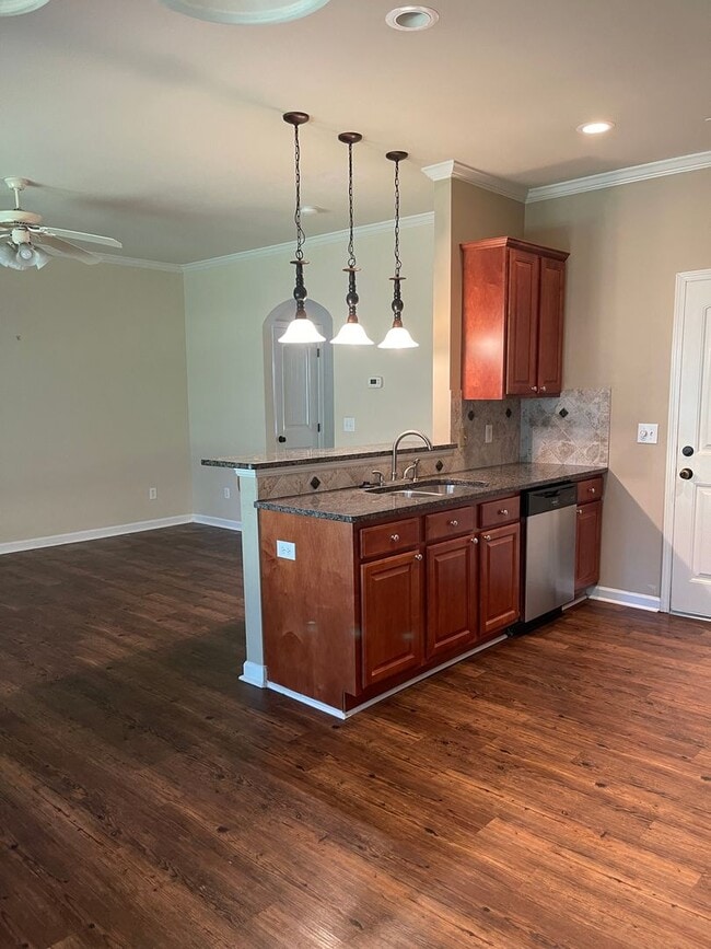 Stephanie Ct. Townhome in Auburn, AL - Building Photo - Building Photo
